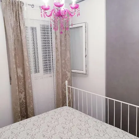Marci 2 With Parking Place Apartment *